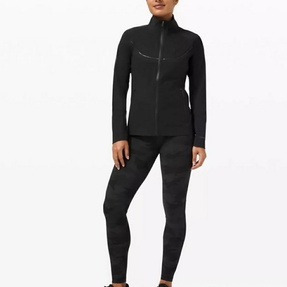 Lululemon Fast & Free Black Windbreaker 8 nwt - Picture 6 of 8